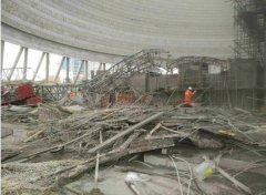 電廠工地坍塌已致74人遇難 傷亡為何如此慘重？